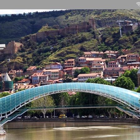 Madona'S Apartment Tbilisi ภายนอก รูปภาพ